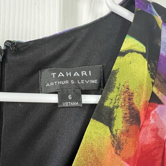 Tahari Floral Faux Wrap Dress Women’s Size 6 Sleeveless V-Neck Midi - Picture 2 of 15